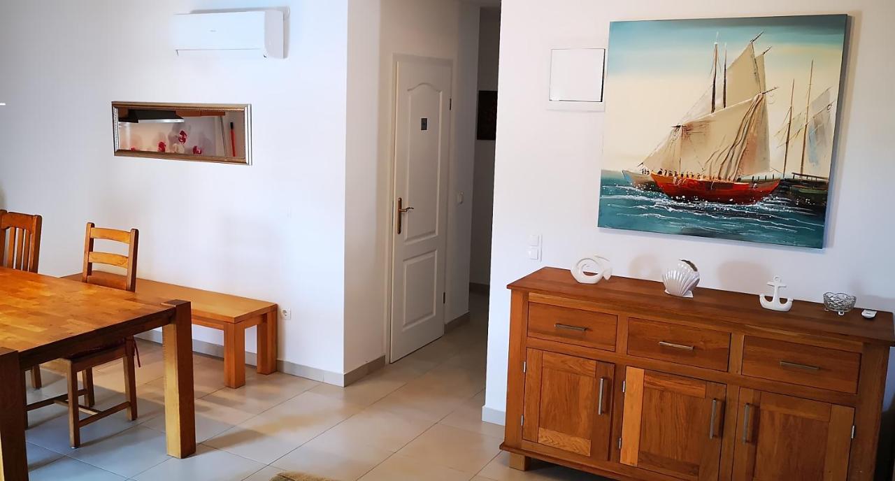 Apartments Le Mare - Pool, Sandstrand, Meerblick, W-Lan, Grill Privlaka  Exterior photo