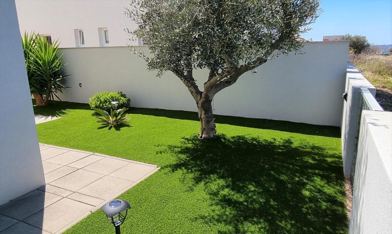 Apartments Le Mare - Pool, Sandstrand, Meerblick, W-Lan, Grill Privlaka  Exterior photo
