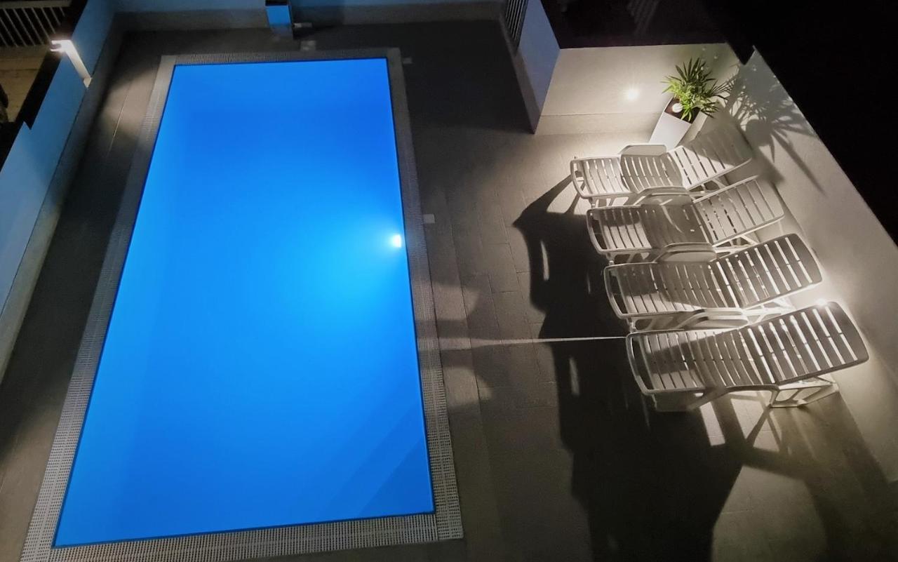 Apartments Le Mare - Pool, Sandstrand, Meerblick, W-Lan, Grill Privlaka  Exterior photo
