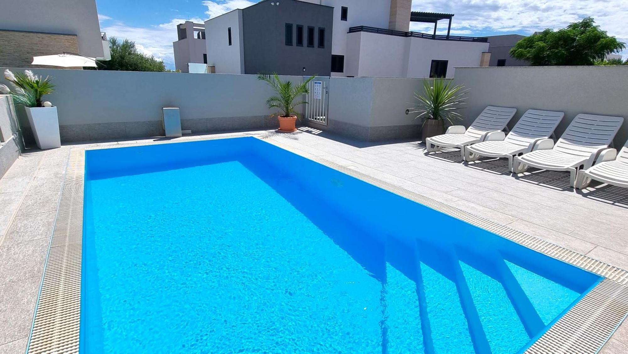 Apartments Le Mare - Pool, Sandstrand, Meerblick, W-Lan, Grill Privlaka  Exterior photo