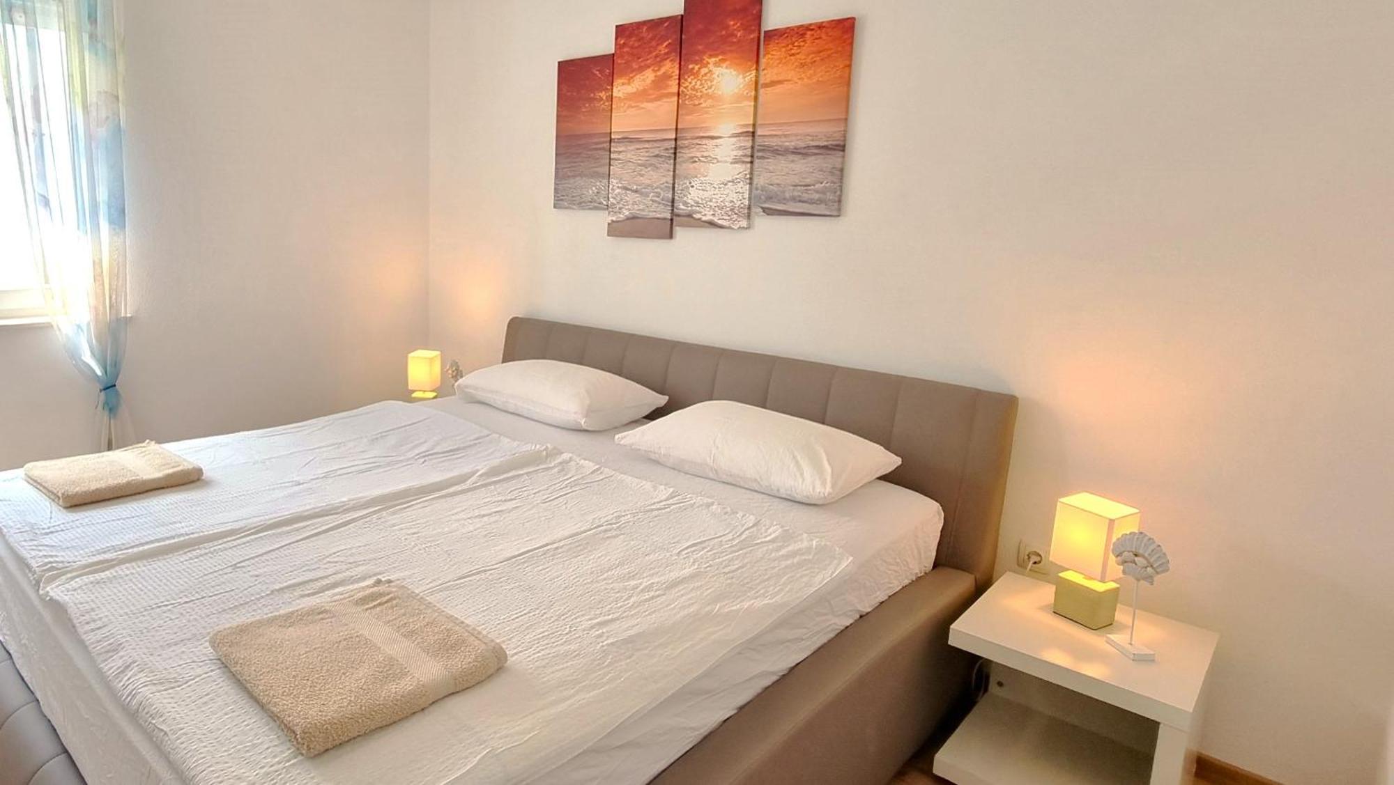 Apartments Le Mare - Pool, Sandstrand, Meerblick, W-Lan, Grill Privlaka  Exterior photo